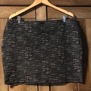 Black/White Pencil Mini Skirt, Size XL